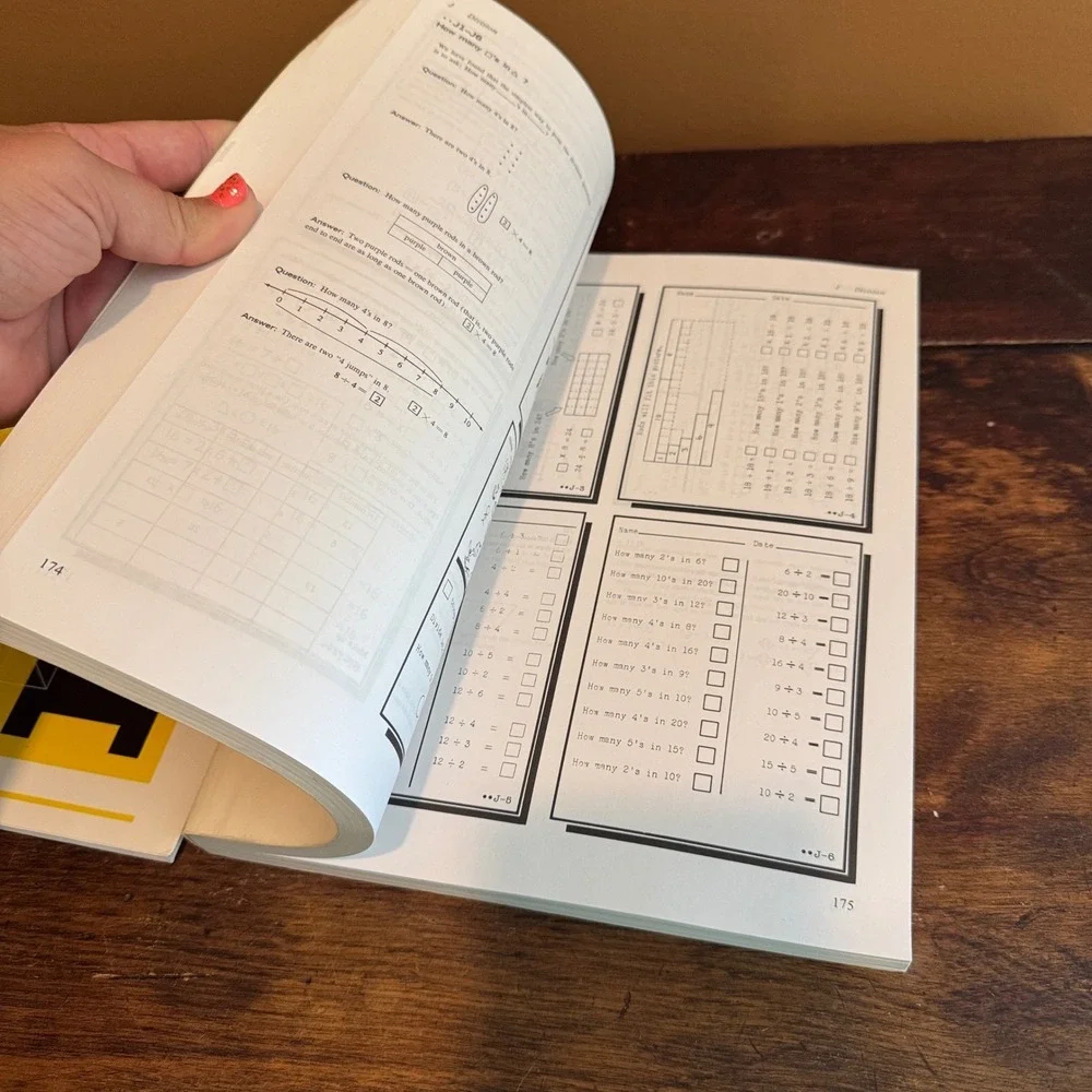 Miquon Math Lab Materials: The Yellow Book & Annotations‎ for Teacher